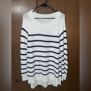 Old Navy Sweater